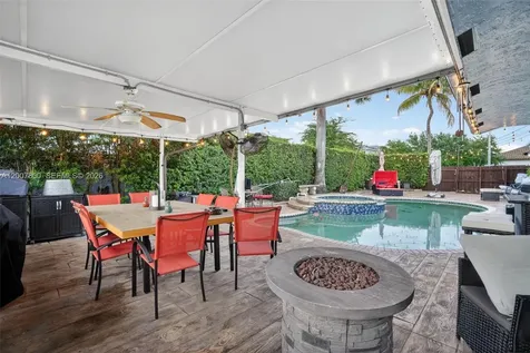 15201 SW 177th Terrace Miami FL 33187