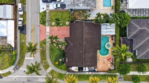15201 SW 177th Terrace Miami FL 33187