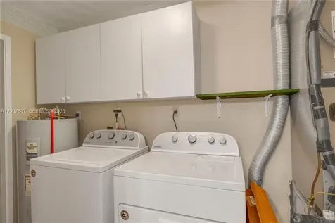 4051 NE 17th Terrace Pompano Beach FL 33064