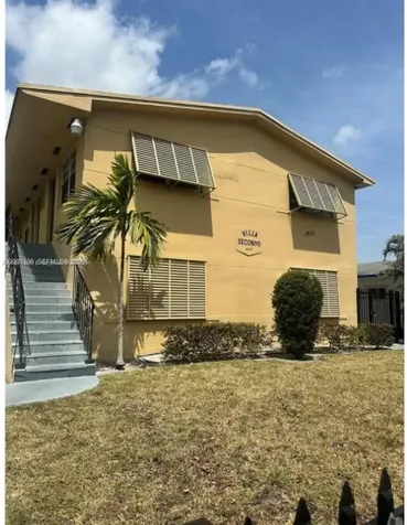 1931 NE 168th Street North Miami Beach FL 33162