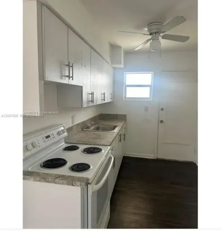1931 NE 168th Street North Miami Beach FL 33162