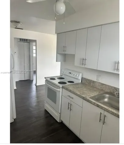 1931 NE 168th Street North Miami Beach FL 33162
