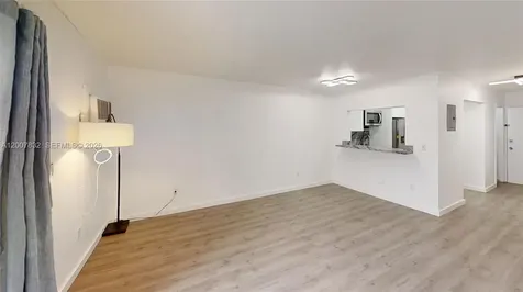 1441 Lincoln Road Miami Beach FL 33139