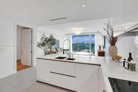 10201 Collins Avenue Bal Harbour FL 33154