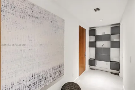 10201 Collins Avenue Bal Harbour FL 33154