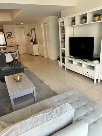7275 SW 90th Street Miami FL 33156