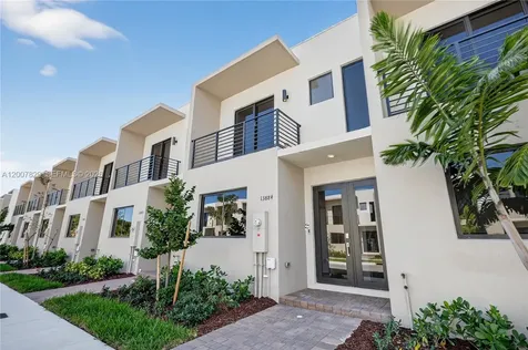 13881 SW 261st Street Homestead FL 33032