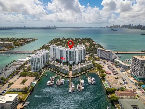 7900 Harbor Island Drive North Bay Village FL 33141