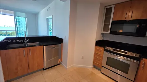 7900 Harbor Island Drive North Bay Village FL 33141