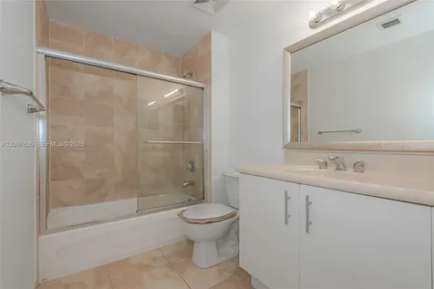 7900 Harbor Island Drive North Bay Village FL 33141