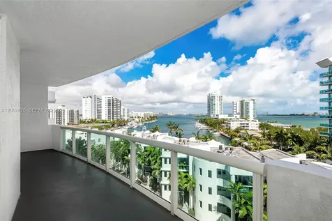 7900 Harbor Island Drive North Bay Village FL 33141