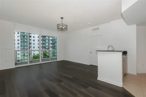 7900 Harbor Island Drive North Bay Village FL 33141