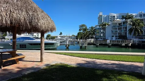 7900 Harbor Island Drive North Bay Village FL 33141