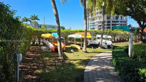 7900 Harbor Island Drive North Bay Village FL 33141