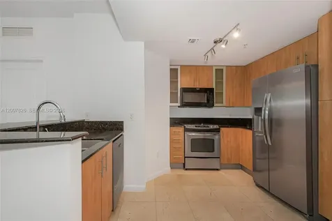 7900 Harbor Island Drive North Bay Village FL 33141