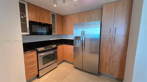 7900 Harbor Island Drive North Bay Village FL 33141