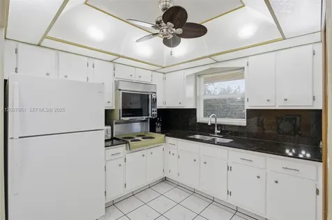 5300 Washington Street Hollywood FL 33021