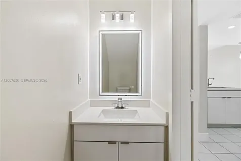 9187 Fontainebleau Boulevard Miami FL 33172