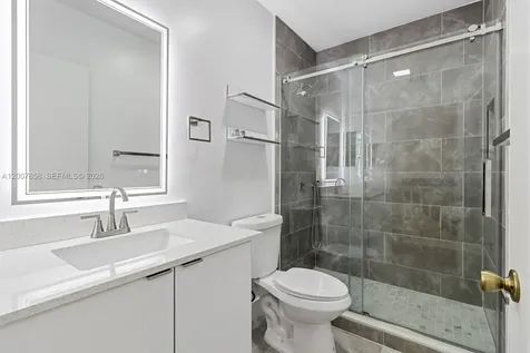 9187 Fontainebleau Boulevard Miami FL 33172