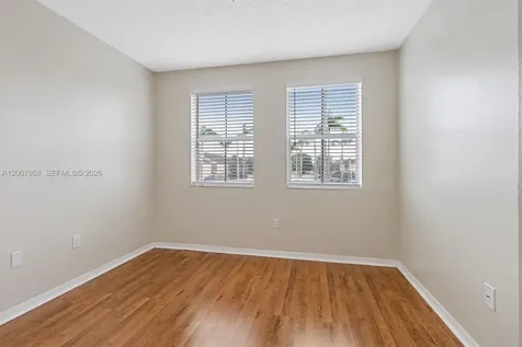 9187 Fontainebleau Boulevard Miami FL 33172