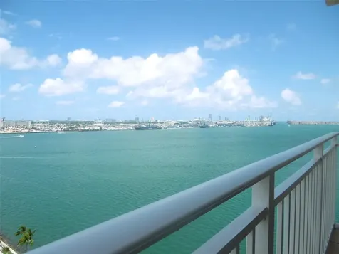 770 Claughton Island Drive Miami FL 33131