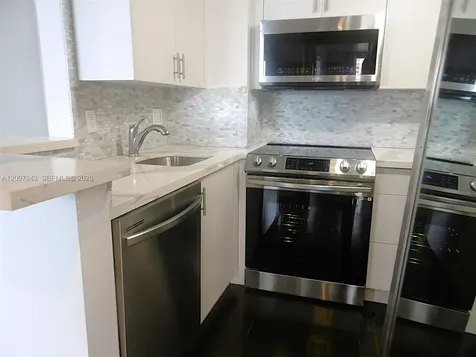 770 Claughton Island Drive Miami FL 33131