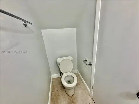 4403 SW 70th Terrace Davie FL 33314