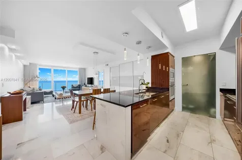 3951 S Ocean Drive Hollywood FL 33019