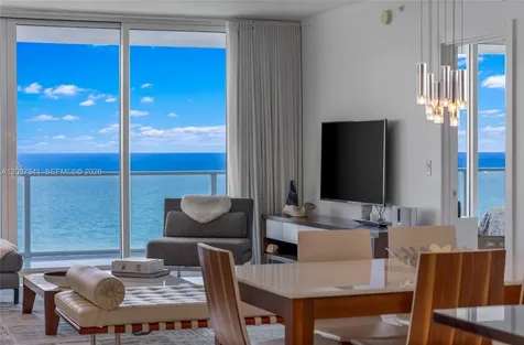 3951 S Ocean Drive Hollywood FL 33019