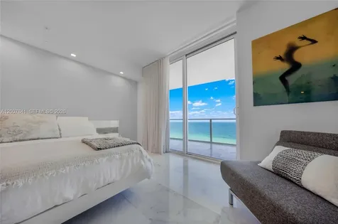 3951 S Ocean Drive Hollywood FL 33019