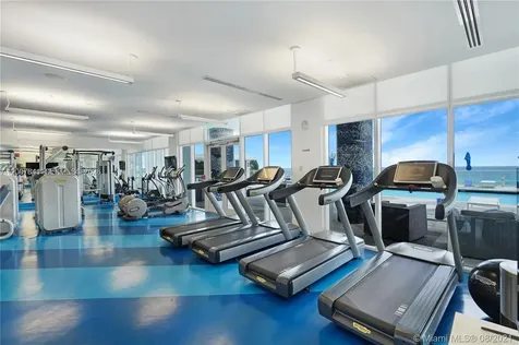 3951 S Ocean Drive Hollywood FL 33019