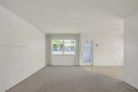 28 Islewood B Deerfield Beach FL 33442