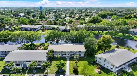 28 Islewood B Deerfield Beach FL 33442