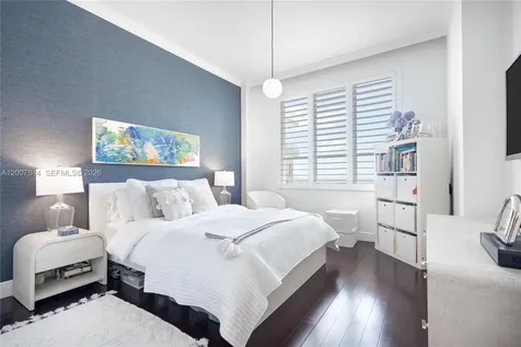 888 Brickell Key Drive Miami FL 33131