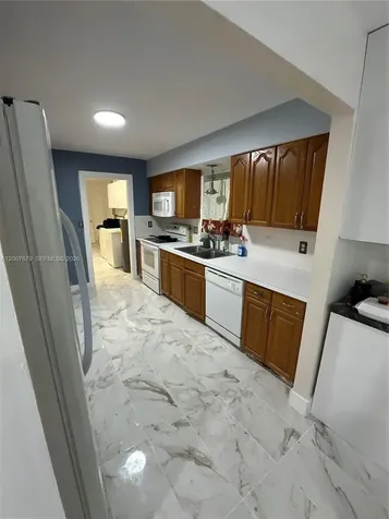 107 W Lake Drive Lehigh Acres FL 33936