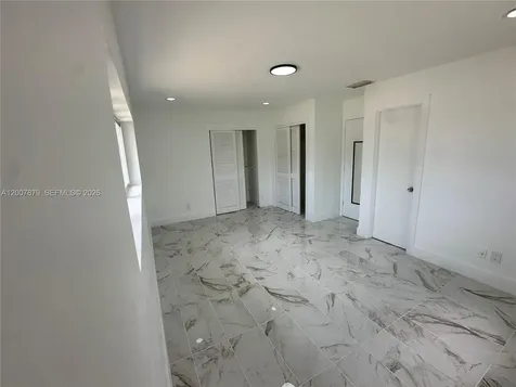 107 W Lake Drive Lehigh Acres FL 33936
