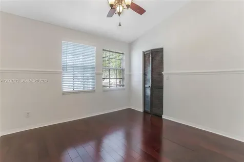 716 SW 122nd Avenue Pembroke Pines FL 33025
