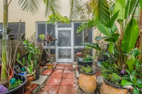 716 SW 122nd Avenue Pembroke Pines FL 33025