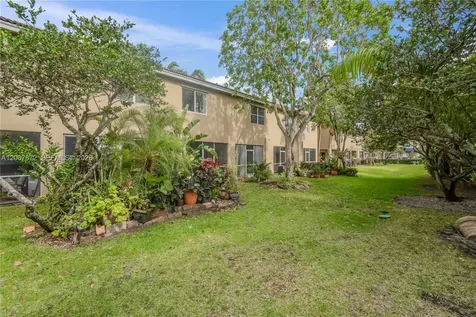716 SW 122nd Avenue Pembroke Pines FL 33025