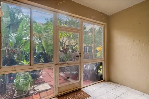 716 SW 122nd Avenue Pembroke Pines FL 33025