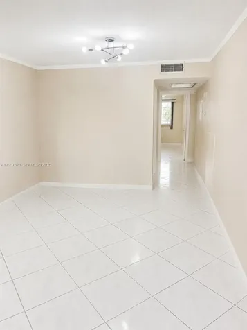 2050 Newcastle C Boca Raton FL 33434