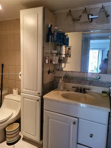 2050 Newcastle C Boca Raton FL 33434