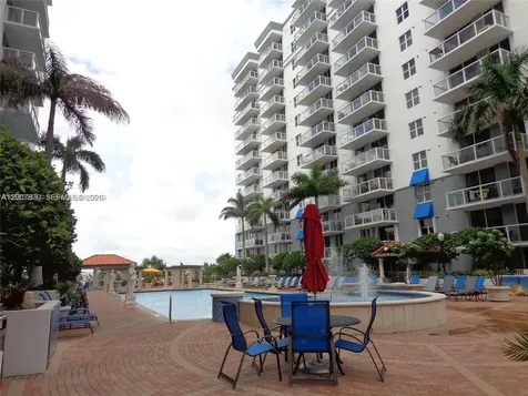 5091 NW 7th Street Miami FL 33126