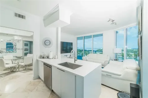 6515 Collins Avenue Miami Beach FL 33141