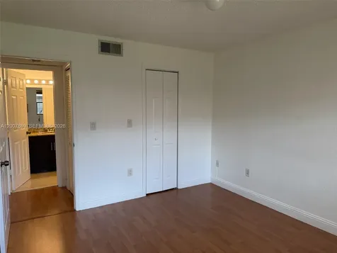 15570 SW 105th Lane Miami FL 33196