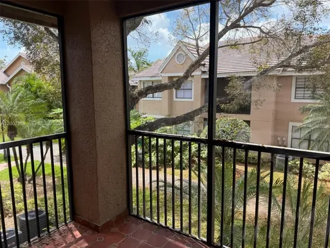 15570 SW 105th Lane Miami FL 33196