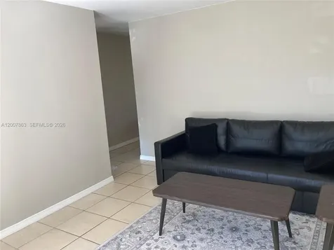 5300 NE 6th Avenue Oakland Park FL 33334