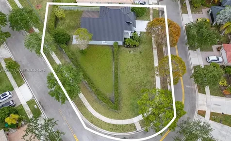 1381 NW 144th Avenue Pembroke Pines FL 33028