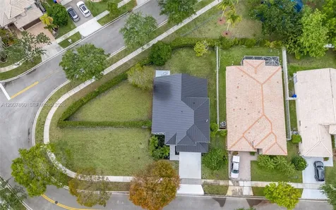 1381 NW 144th Avenue Pembroke Pines FL 33028