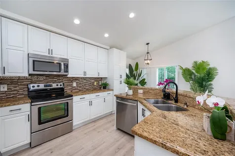 1381 NW 144th Avenue Pembroke Pines FL 33028